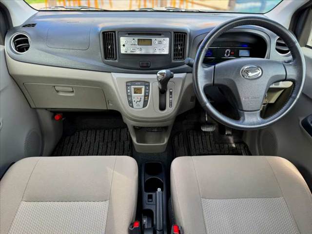 2011 Daihatsu Mira e:S – thumbnail 2