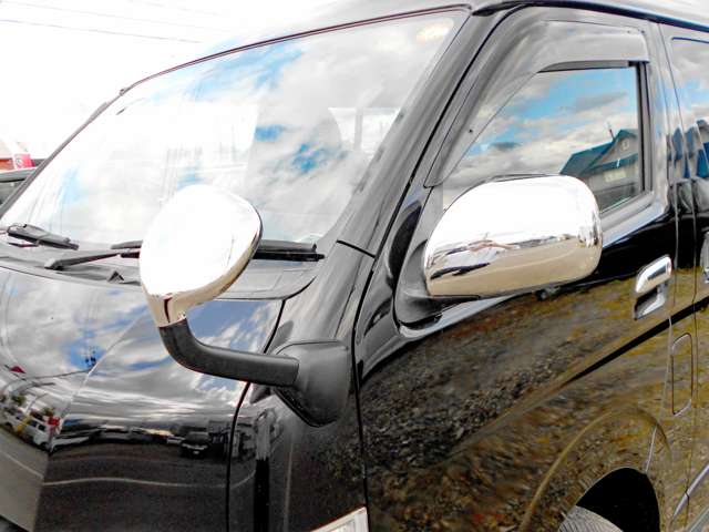 2008 Toyota Hiace – thumbnail 4