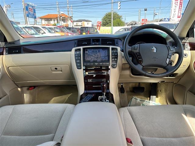 2007 Toyota Crown Royal – thumbnail 3