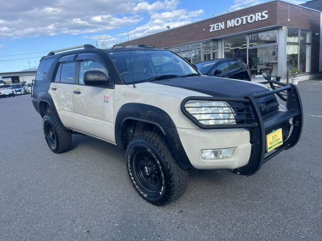 2003 Toyota Hilux Surf – thumbnail 3