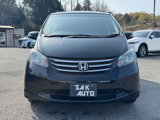 2011 Honda Freed – thumbnail 4