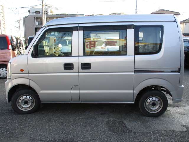2011 Suzuki Every – thumbnail 4
