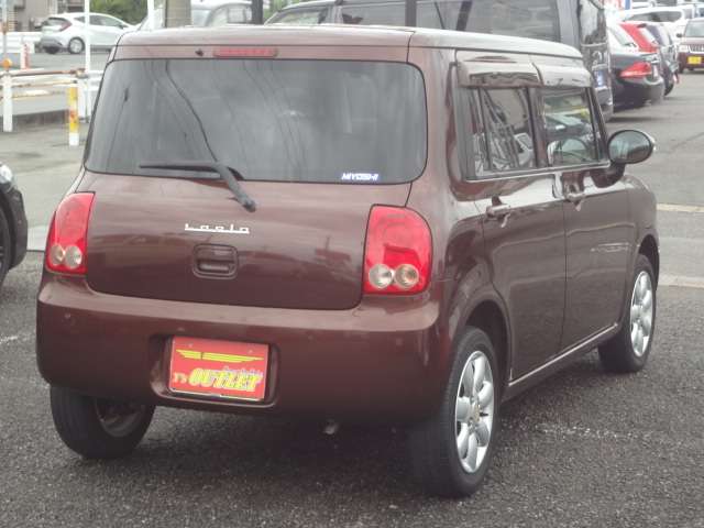 2011 Suzuki Alto Lapin – thumbnail 4