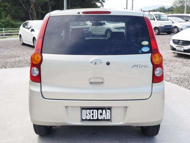 2011 Daihatsu Mira – thumbnail 4