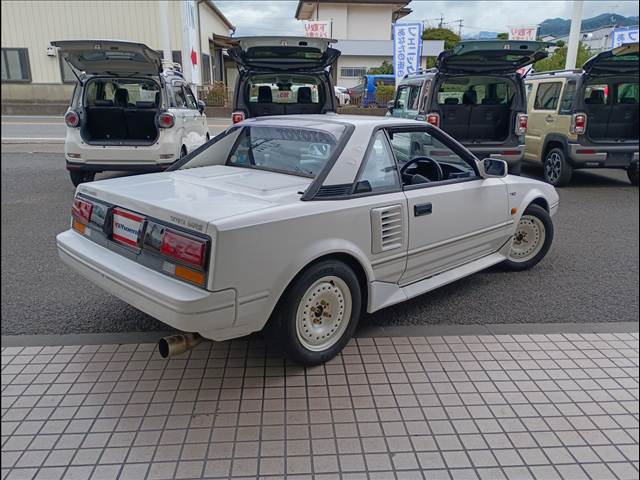 1987 Toyota MR2 – thumbnail 3