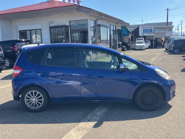 2010 Honda Fit – thumbnail 4