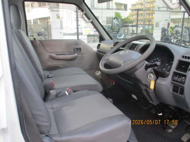 2010 Mazda Bongo Truck – thumbnail 2