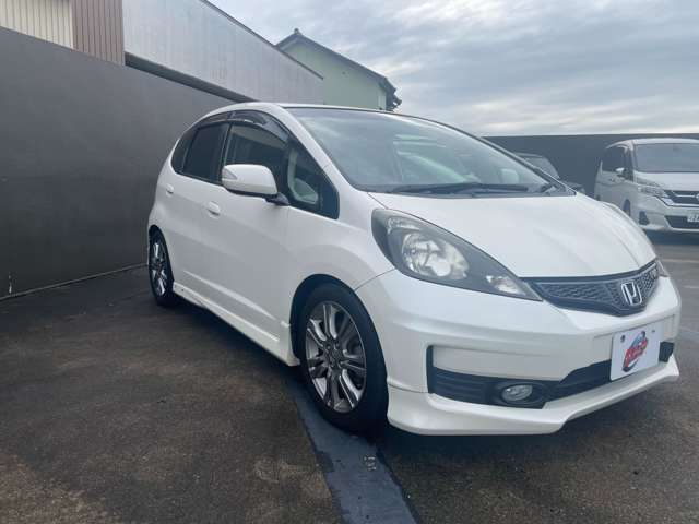 2011 Honda Fit – thumbnail 3