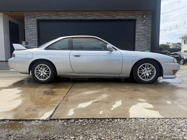 1997 Nissan Silvia – thumbnail 3
