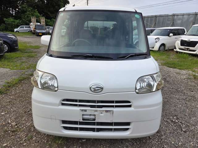 2011 Daihatsu Tanto – thumbnail 4