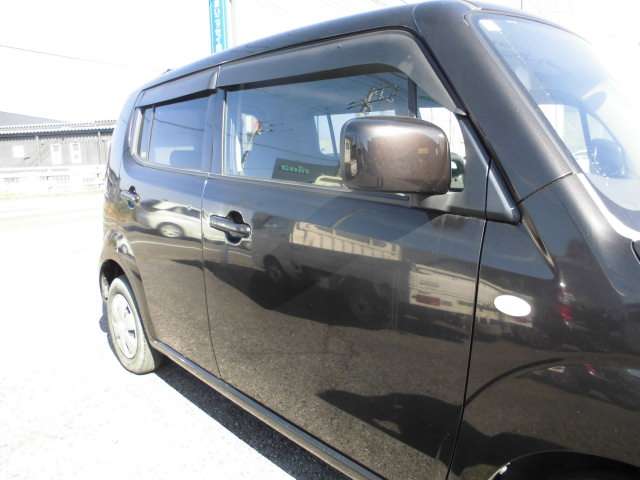 2011 Nissan Moco – thumbnail 4
