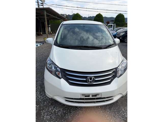 2009 Honda Freed – thumbnail 2