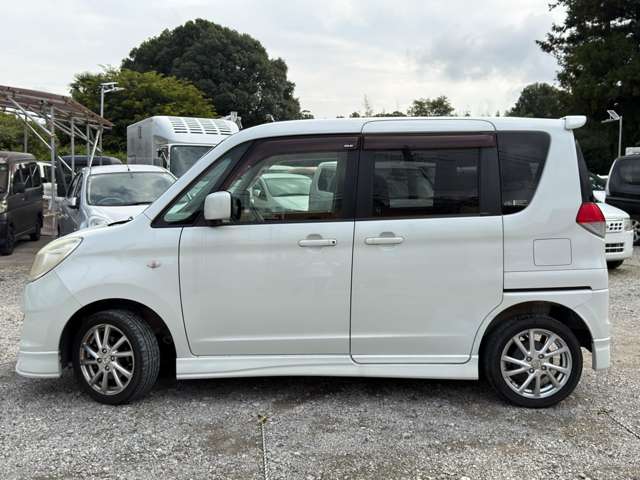 2011 Suzuki Solio – thumbnail 4