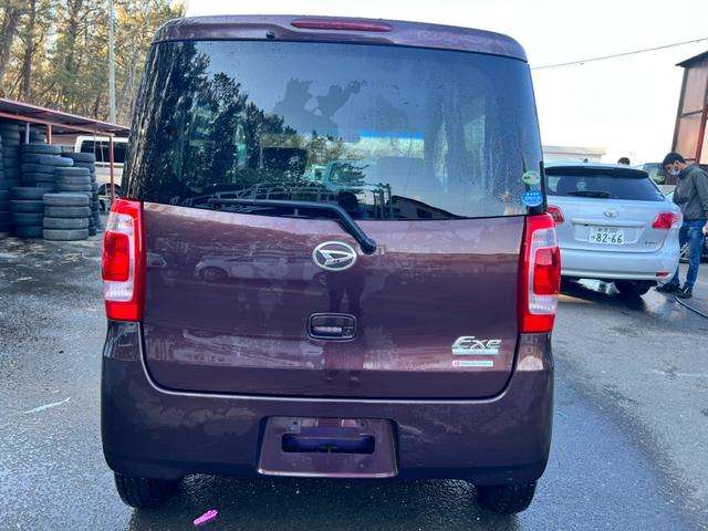 2011 Daihatsu Tanto Exe – thumbnail 2