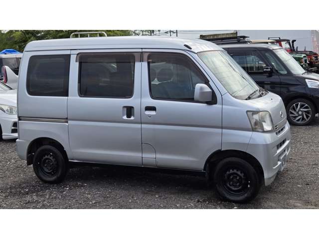 2010 Daihatsu Hijet Cargo – thumbnail 4