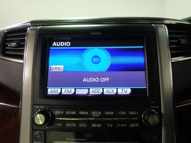 2011 Toyota Alphard – thumbnail 4