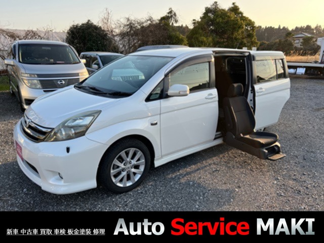 2008 Toyota Isis