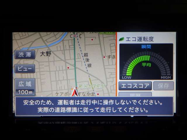 2011 Nissan Kix – thumbnail 4