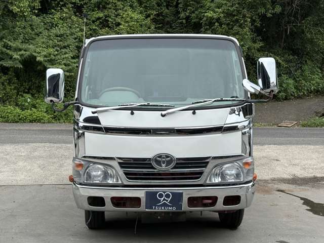 2011 Toyota Dyna – thumbnail 4
