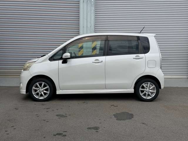 2011 Daihatsu Move – thumbnail 4