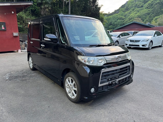 2011 Daihatsu Tanto
