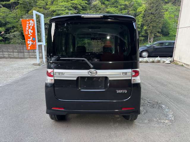 2011 Daihatsu Tanto – thumbnail 4