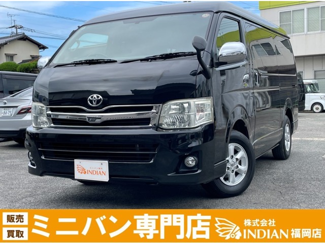 2010 Toyota Hiace