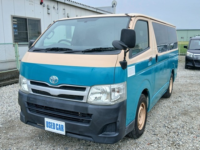 2011 Toyota Hiace