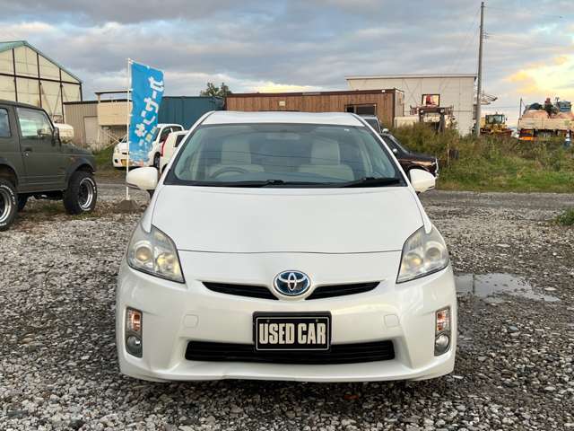 2011 Toyota Prius – thumbnail 4