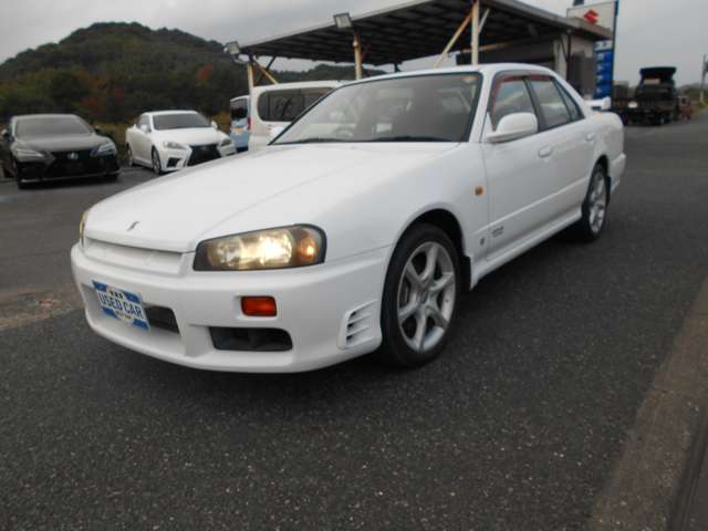 1999 Nissan Skyline – thumbnail 4