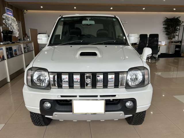 2011 Suzuki Jimny – thumbnail 2