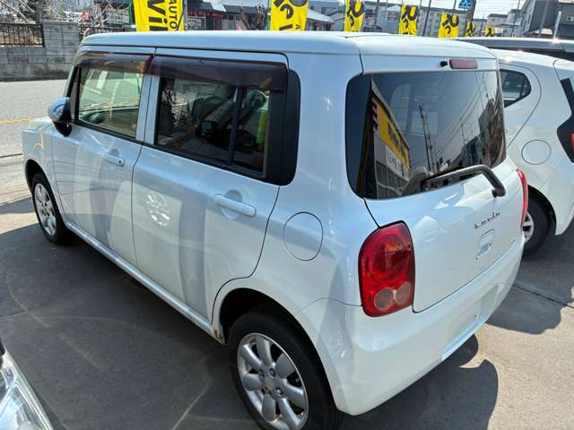 2010 Suzuki Alto Lapin – thumbnail 2