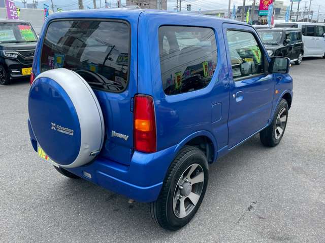 2011 Suzuki Jimny – thumbnail 2