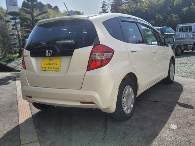 2011 Honda Fit – thumbnail 4