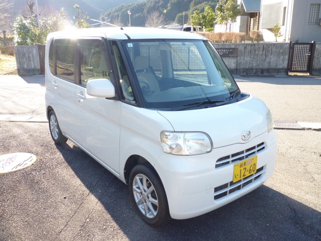 2009 Daihatsu Tanto