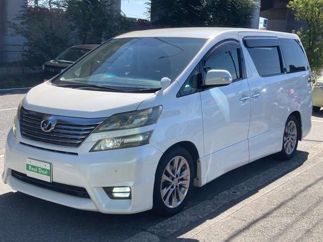2010 Toyota Vellfire – thumbnail 3