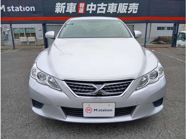2011 Toyota Mark X – thumbnail 3