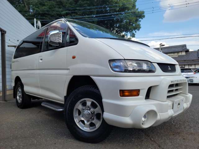 2004 Mitsubishi Delica Space Gear – thumbnail 3