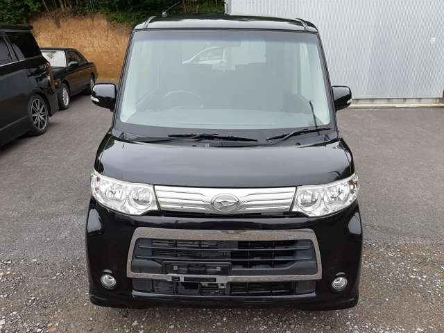 2011 Daihatsu Tanto – thumbnail 2