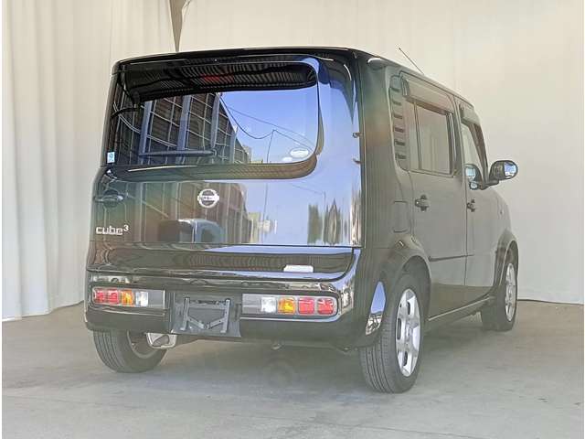 2003 Nissan Cube Cubic – thumbnail 2
