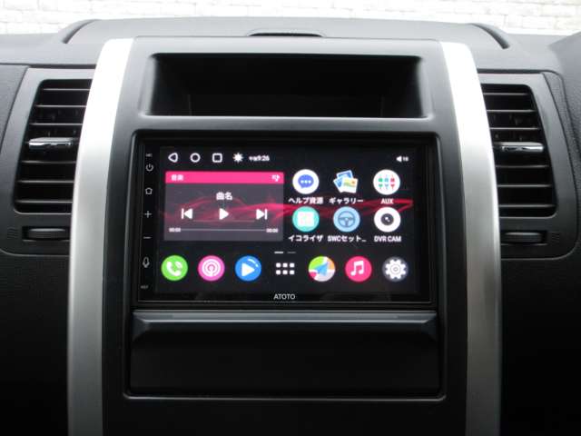 2011 Nissan X-Trail – thumbnail 4