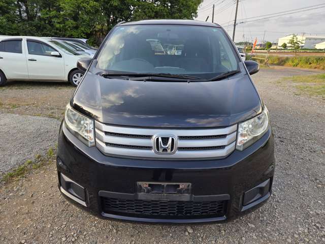 2011 Honda Freed Spike – thumbnail 4