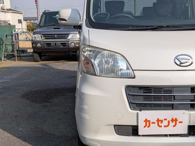 2011 Daihatsu Tanto Exe – thumbnail 3
