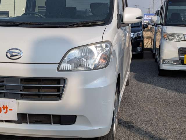 2011 Daihatsu Tanto Exe – thumbnail 4