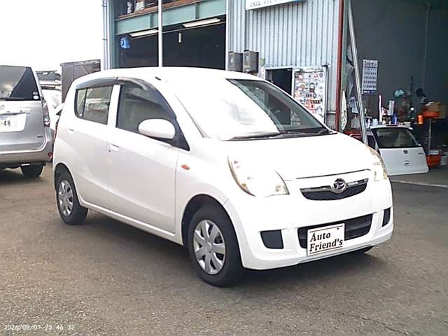 2011 Daihatsu Mira – thumbnail 2