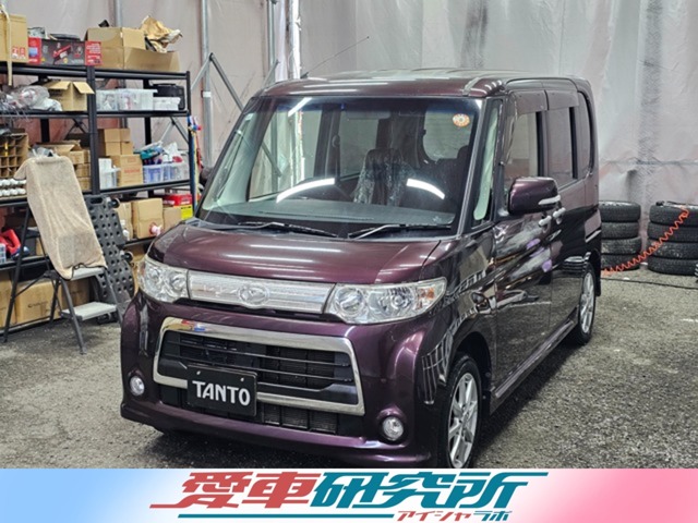 2011 Daihatsu Tanto