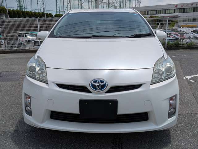 2011 Toyota Prius – thumbnail 3