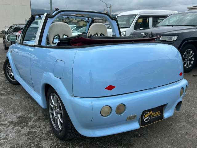 1998 Nissan March Cabriolet – thumbnail 2