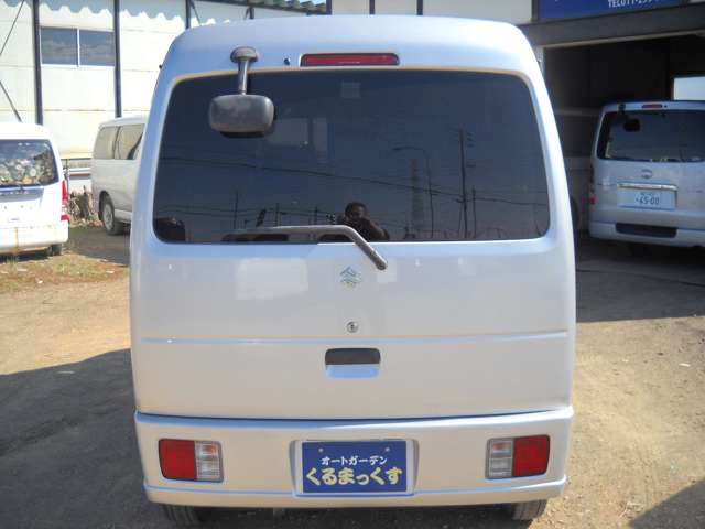 2011 Suzuki Every – thumbnail 4