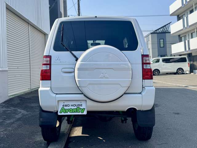 2009 Mitsubishi Pajero Mini – thumbnail 4